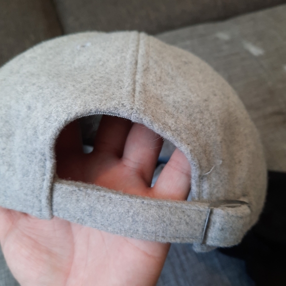 •SOLD• Victoria Secret PINK Bundle Logo Wool Hats - Picture 5 of 7